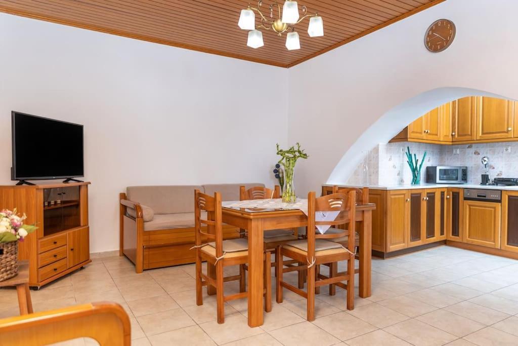 Avgerinos Villa Naxos City Екстериор снимка